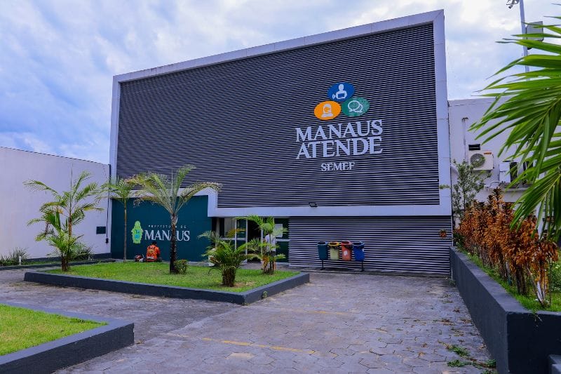 Manaus atende semef Manaus atende semef