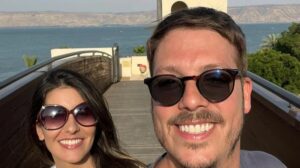 Após fim do casamento com Porchat, Nataly Mega desabafa: ‘Difícil’