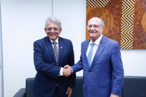 Por determinação de Wilson Lima, Pauderney Avelino se encontra com Alckmin para tratar sobre incentivos à ZFM
