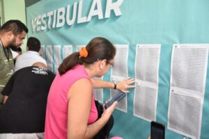 UEA divulga resultados do Vestibular 2022, acesso 2023, e SIS