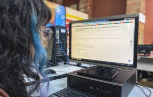 Trabalhadores do setor artístico-cultural são orientados a se cadastrarem no banco de dados de eventos