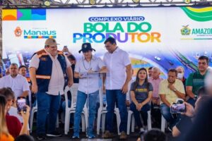 População da zona Leste comemora lançamento do complexo viário que homenageia o Rei Pelé