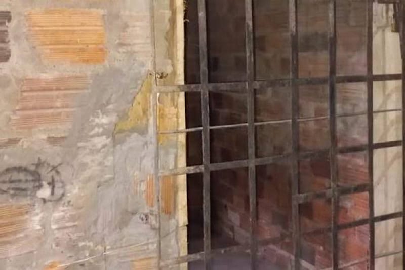 3F57F234 20C6 4EA5 90C8 777928FB29B9