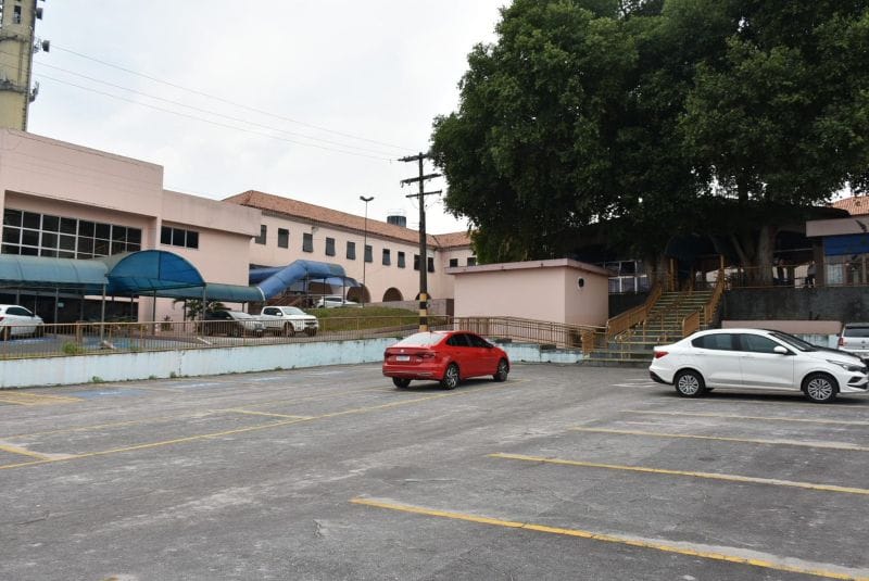 Fachada Escola de Direito 