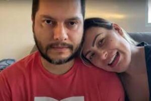 Ex de Andressa Urach comemora guarda do filho: ‘Oficialmente juntos’