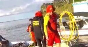 Adolescentes desaparecem após bote afundar em Manacapuru