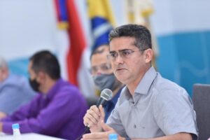 Prefeito assina ordem de serviço para o início das primeiras intervenções no complexo de São Vicente