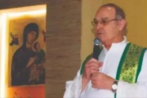 Exonerado pelo papa por relação com mulher, ex-padre recorre ao STF