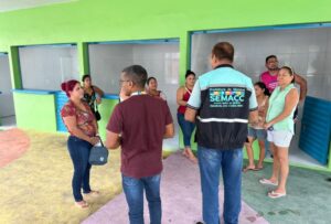 Prefeitura de Manaus vai entregar seis boxes para comerciantes informais que trabalham com barracas em ruas da capital