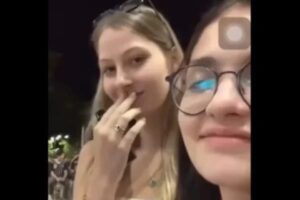Alunas que debocharam de colega mais velha abandonam faculdade