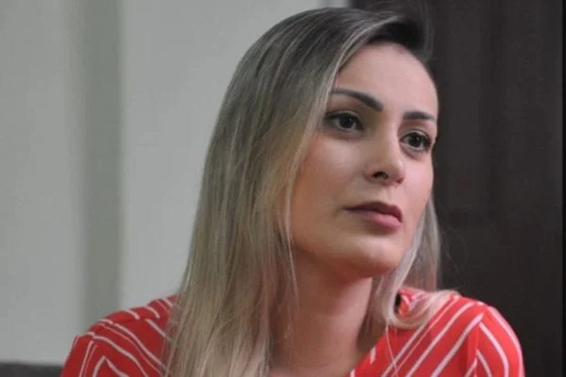 Andressa Urach se defende e detona ex-marido: ‘Pagou para ficar comigo’ Andressa Urach