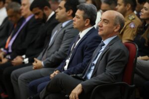 Presidente do TCE-AM participa de posse do superintendente da PF-AM