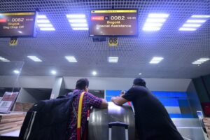 Novo voo que conecta Manaus a Bogotá, sem escalas, é inaugurado