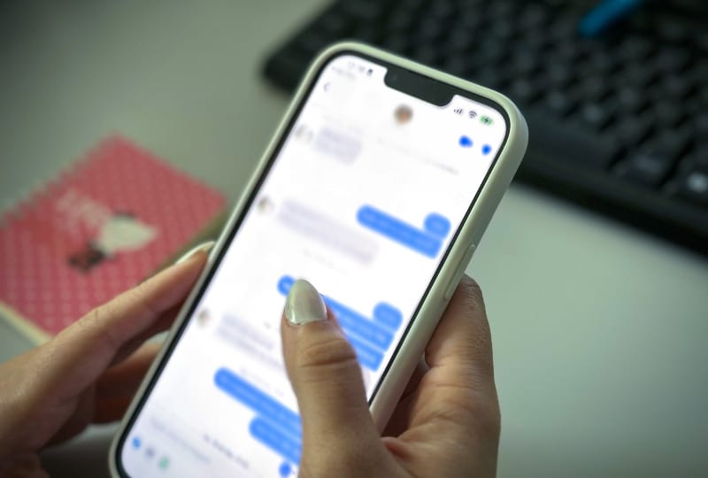 crimes virtuais golpe do amor celular conversa