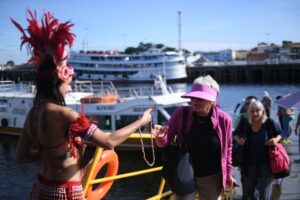 Último navio da Temporada de Cruzeiro chega neste domingo com quase 700 turistas