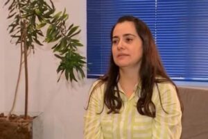 Estudante de 45 anos vítima de deboche registra BO contra ex-colegas