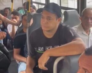 Importunação sexual: homem tirou 7 fotos das nádegas de passageira