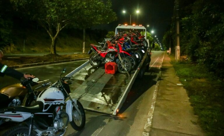 rolezinho racha manaus motos