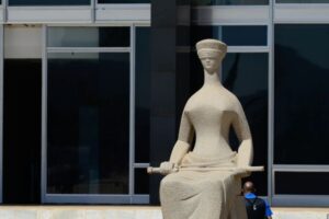 Moraes manda soltar réu do 8/1 após erro judicial