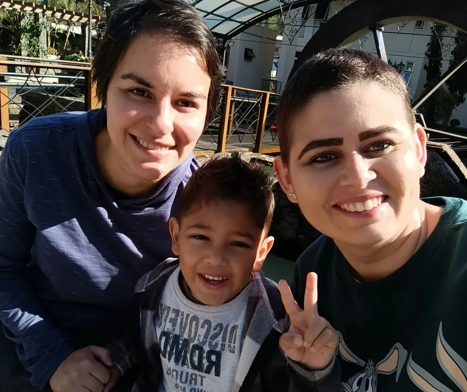 17144435 6EBA 40FF BECF CDC6A61D6AF3