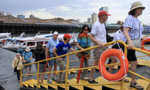 Mais de 13 mil turistas estrangeiros passaram por Manaus a bordo de luxuosos navios cruzeiros
