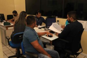 Aprovados no concurso tomam posse na Secretaria de Educação