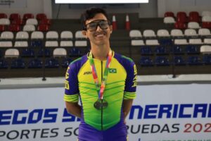 Atleta amazonense de patinação é medalha de ouro em Sul-Americano