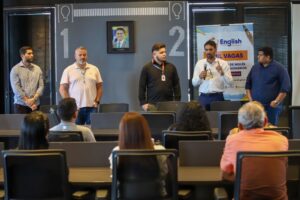Prefeitura de Manaus abre inscrições do programa ‘English Manaus’ voltado a empreendedores