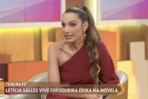 Patrícia Poeta estaria “sem dormir e perdendo peso”, diz colunista