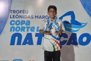 Atleta amazonense conquista 11 medalhas em competições nacionais de natação