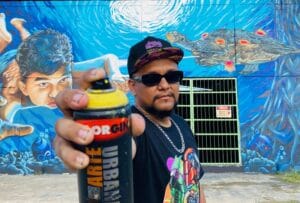 Grafiteiro finaliza trabalho no reservatório de água na Bola do Coroado