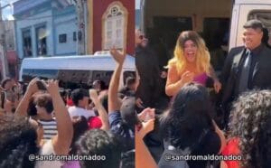 Blogueiro aluga van para trolar os fãs da Lana Del Rey que a aguardavam em frente a um hotel de Manaus