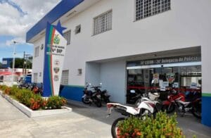 Em Manaus, homem invade local de trabalho e exibe partes íntimas para uma mulher