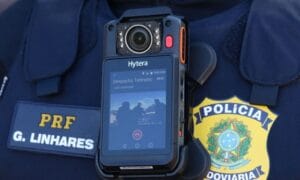Policiais rodoviários federais usarão câmeras a partir de 2024; ideia surgiu após assassinato de Genivaldo