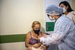 Manaus apresenta baixa cobertura vacinal contra febre amarela e prefeitura faz um alerta