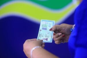 Atenção! SSP alerta para mudança do local de retirada da nova carteira de identidade solicitada nos PACs Açaí e Buriti