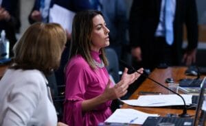 Licença-maternidade de 120 dias para atletas é aprovada na CAS