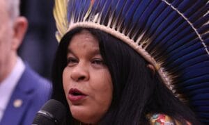 Ministra dos Povos Indígenas diz ter esperança de que Senado rejeite marco temporal