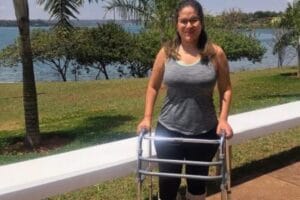 ‘Por causa de uma diarreia fiquei tetraplégica 7 meses’, relata jornalista após síndrome de Guillain-Barré
