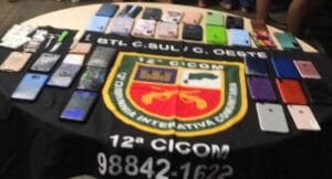 Foi assaltado? Polícia Militar recupera 30 celulares no bairro Flores