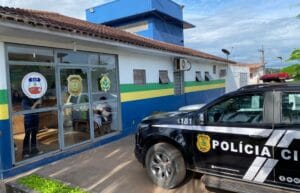 Homem é preso por estuprar adolescente e oferecer dinheiro em troca de favores sexuais, no AM