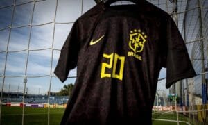 Pela 1ª vez na história, Brasil jogará de preto em duelo contra Guiné