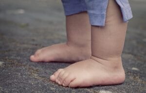 Homem é preso por guardar material com centenas de cenas de abuso sexual infantil