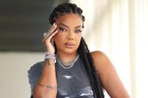 Ludmilla reclama de falta de apoio de brasileiros em feat internacional: ‘Parece que está faltando algo’