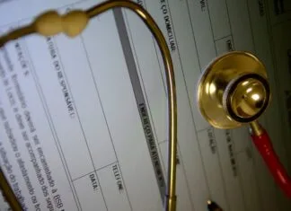 Plano de saúde individual terá reajuste máximo de 5,11%, decide ANS