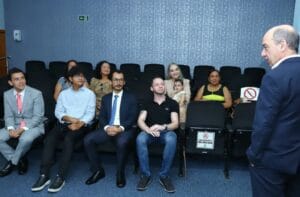 Amazonense de 25 anos está entre os servidores aprovados no concurso público do TCE