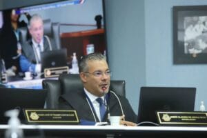 Contrato milionário da Prefeitura de Itacoatiara é suspenso por indícios de irregularidade, decide TCE