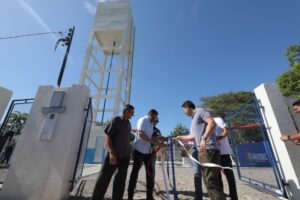 Wilson Lima entrega sistema de abastecimento de água à comunidade da zona rural de Manaus