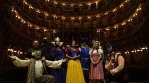 Clássico espetáculo da ‘Branca de Neve’ retorna ao palco do Teatro Amazonas