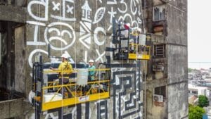 Edifícios se transformam em ‘telas gigantes’ para receber criações artísticas, em Manaus
